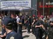 Задержаны 20 участников конфликта возле кафе в Доме профсоюзов
