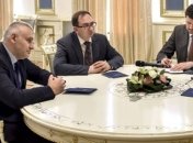 Савченко продолжит сотрудничество с адвокатами Фейгиным и Полозовым