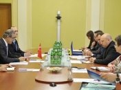 Украина и Турция договорились о совместном производстве военной техники и оружия