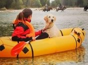 Девушка реставрирует старый фургон и путешествует по всему миру (Фото)