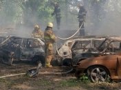 В Киеве на парковке сгорели десятки автомобилей