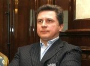 Сын Азарова опровергает информацию о своей недвижимости в Австрии