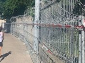 Обнесли проволокой и постелили новый асфальт: как готовили виллу Ла Гранж для встречи Байдена и Путина