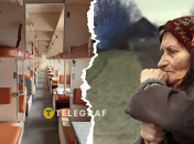 Пожилая пассажирка странно вела себя