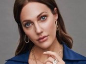 Зірка серіалу Величне століття Мер'єм Узерлі показала пляжне фото