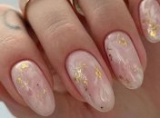 Манікюр 2020: чуттєві варіанти нігтиків до 8-го березня 