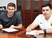 Украинский защитник подписал контракт с "Анжи"