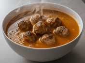 Суп станет вкусным дополнением вашего стола (изображение создано с помощью ИИ)