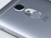 Китайцы презентовали новый фаблет ZTE Blade A910 