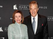 Нэнси и Пол Пелоси