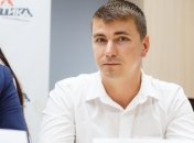 Політику стало погано в таксі