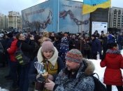 Киевляне собрались на Майдане в рамках акции " Кофе на Крещатике" 