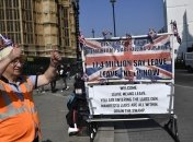 Время Brexit пришло, но Британия остается