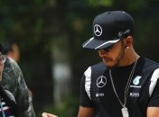 Вольф: Хэмилтон ведет себя как настоящий чемпион