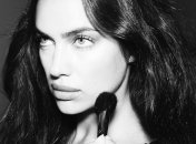 Ирина Шейк украсила обложку модного журнала