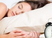 Медики рассказали, как успевать высыпаться в холодное время года