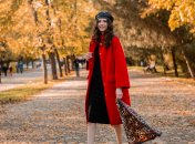 Які жіночі сукні в моді восени 2022 року