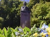 Яценюк: Украина наконец вернулась в свою европейскую семью, как завещал Франко  