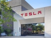 Tesla объединилась с Panasonic для выпуска солнечных батарей