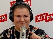 "Сумно": Alyona Alyona поднимает тему насилия в новом треке (Видео)