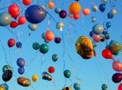 Поздравления с Днем Рождения сына 4 марта: стихи и открытки