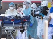 Во Франции снова растет число смертей и новых заражений COVID-19