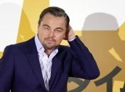 Вот это попал: мама Леонардо Ди Каприо решила взять судьбу сына в свои руки