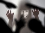 Вони їх били та зв'язували