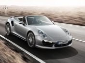 Новые кабриолеты Porsche показали до премьеры