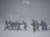 Снежный шторм покинул восток США