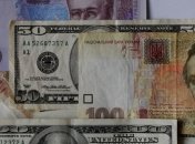 Гривна проскочила равновесный курс из-за девальвации