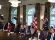 Сотрудники гуманитарных миссий должны делать работу в безопасности