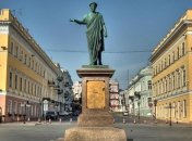 Драка в Одессе: двое профессиональных спортсменов избили шесть человек (Видео)