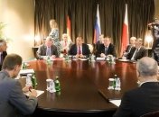 Лавров о гуманитарных коридорах из Донбасса