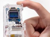 Карманный игровой автомат TinyArcade: носите на здоровье (Видео)