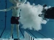 Во имя науки: ученый подтвердил законы физики выстрелом в живот (Видео)