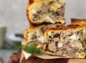 Очень простой заливной пирог