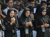 Миллионы малазийцев почтили минутой молчания жертв Boeing-777 