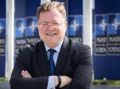 У НАТО призначили свого головного представника в Україні: його позиція та яскраві цитати