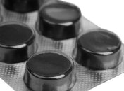 Активированный уголь: в чем его вред