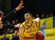 Киев-Баскет продлил форварда Павлова