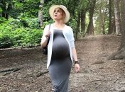 Беременная Alyosha порадовала поклонников курьезным видео