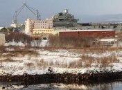 Стало известно, почему в Мурманске утонул док для авианосца: фото