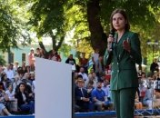 Новосад обязалась добиться повышения зарплат учителям в бюджете-2020