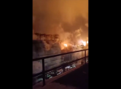 На территории атакованного завода гремели взрывы