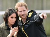 Меган Маркл и принца Гарри застали на прогулке во время карантина (Фото)