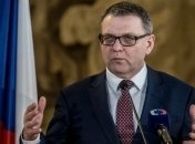 Глава МИД Чехии получил травму головы в результате ДТП