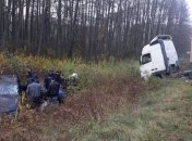 ДТП в Волынской области: легковушка столкнулась с фурой, есть погибшая (Фото)
