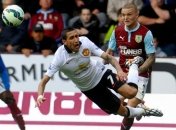 В английской Премьер-лиге потратили $ 987 млн на покупку футболистов