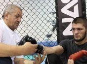 Нурмагомедов предложил Мейвезеру бой